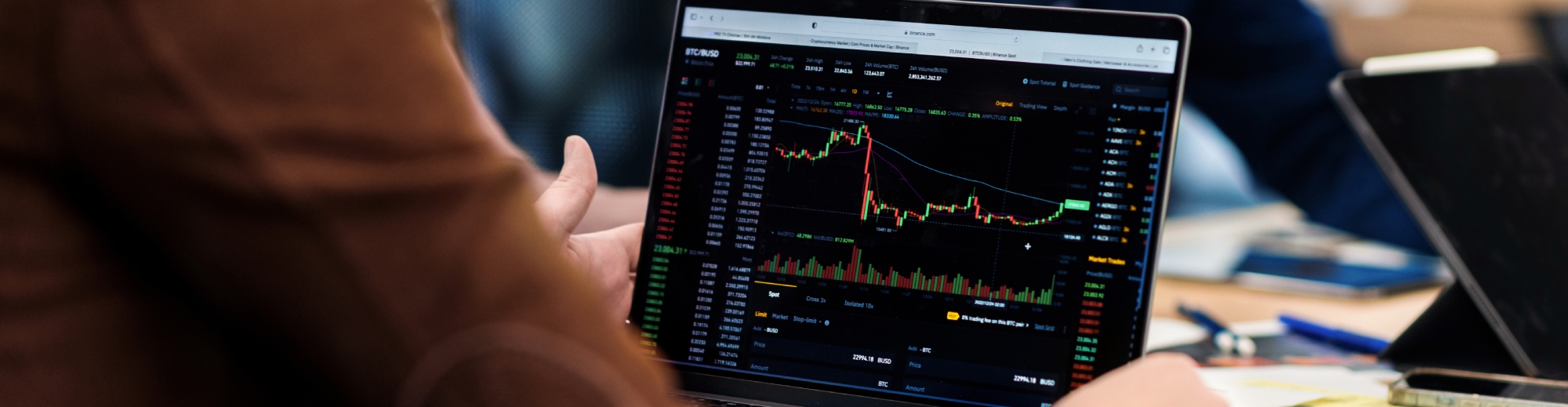 Stock Loan & Cash Access: Invest Smarter with Worldwide Stock Loans